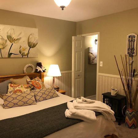 Country Cottage B&B Вернон Экстерьер фото